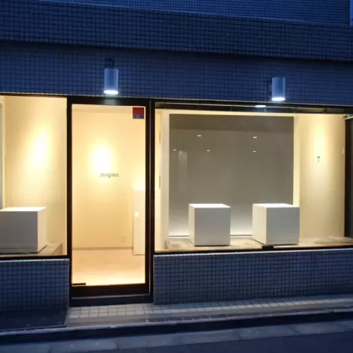 赤坂　Gallery藝品館のサムネイル